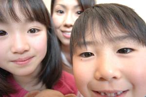 東京で生け花の体験レッスンを受ける
